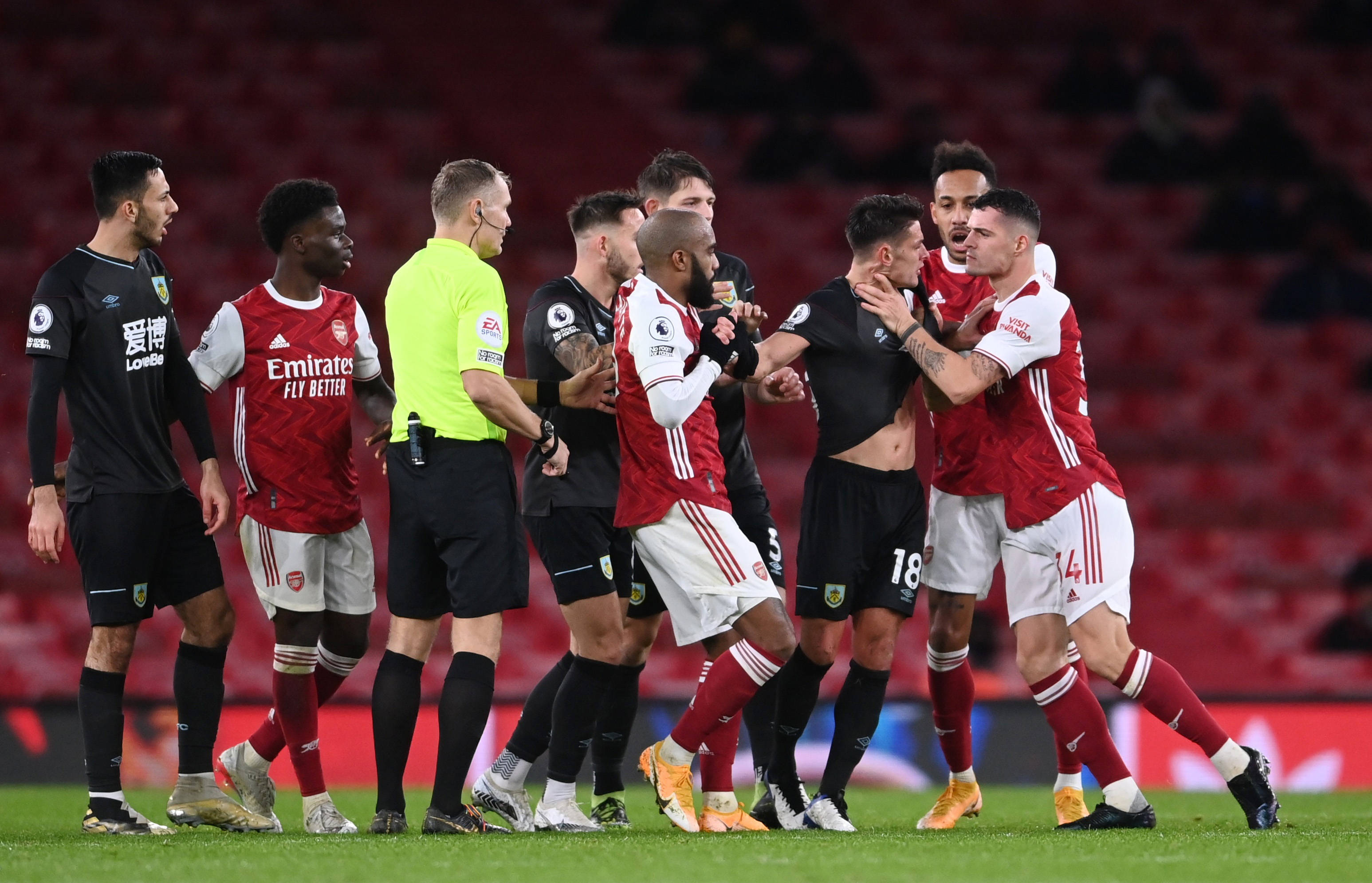 争环境中 争环境中