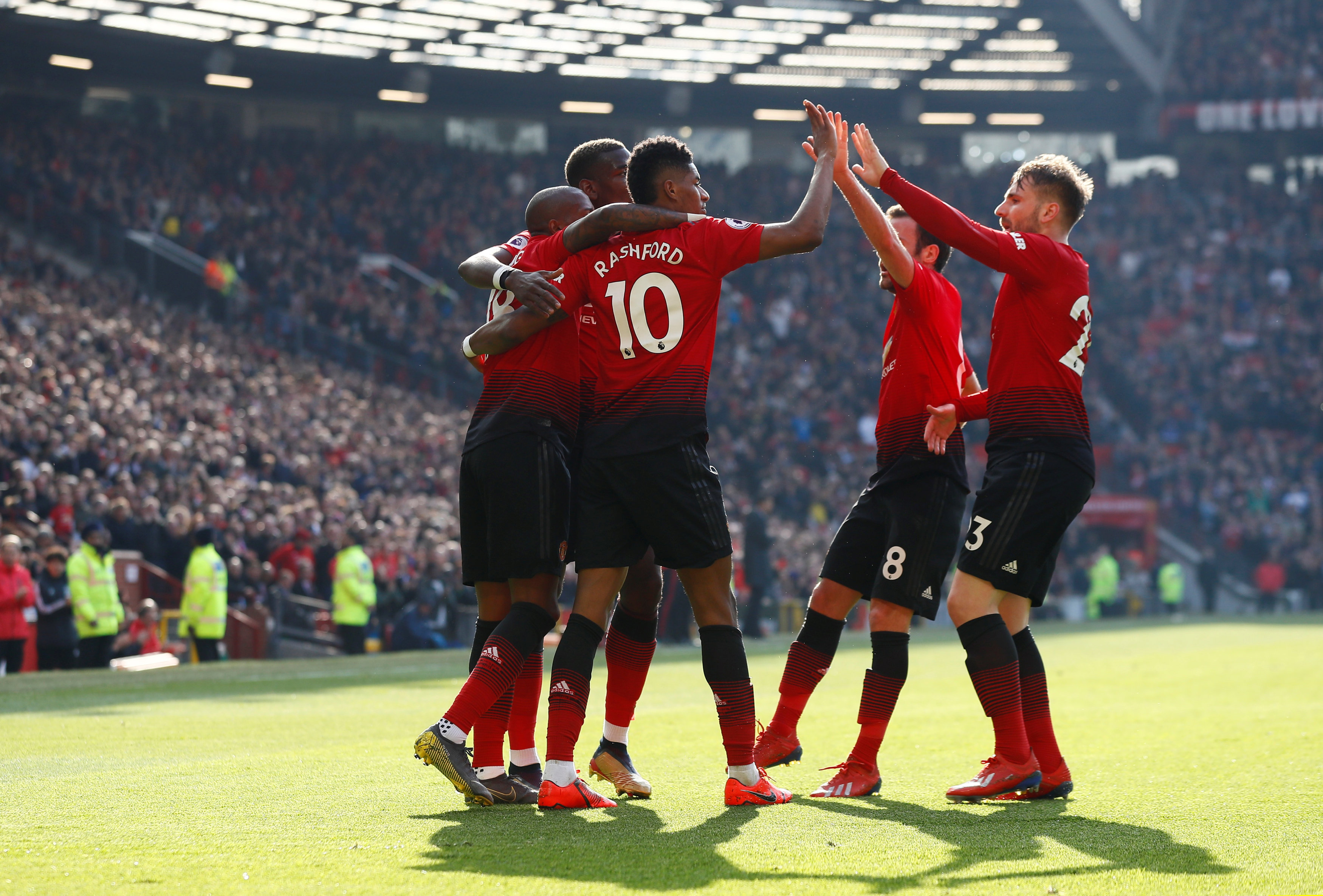 他的到来不 他的到来不